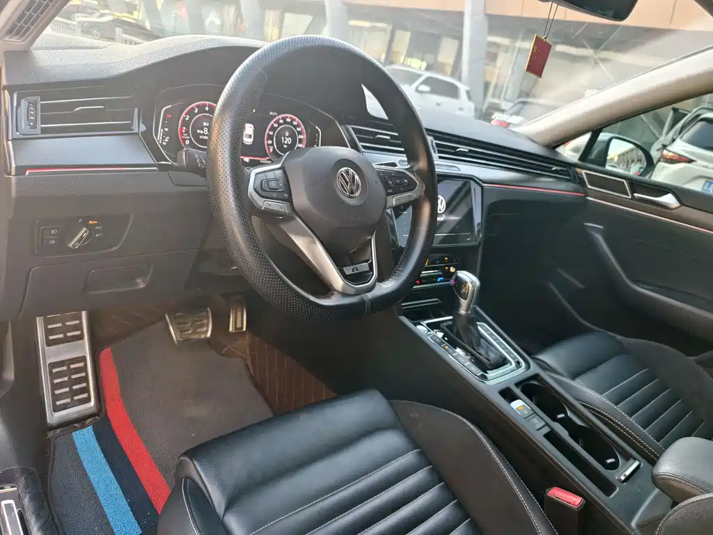 Volkswagen Magotan 2020 330TSI DSG Lead