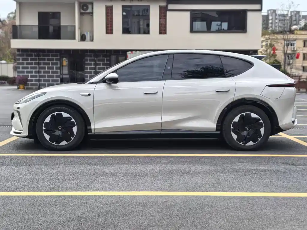 ZHIJI AUTOMOBILE ZHIJI LS7