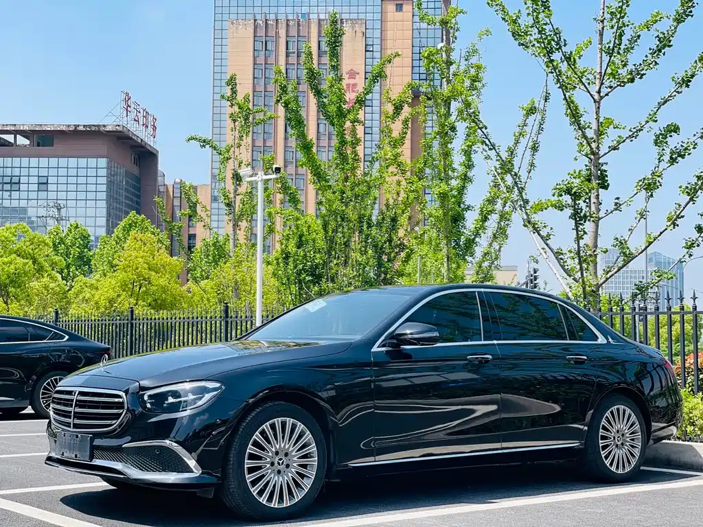Купить Mercedes-Benz E-Class