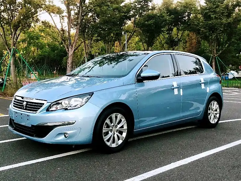 PEUGEOT  308S
