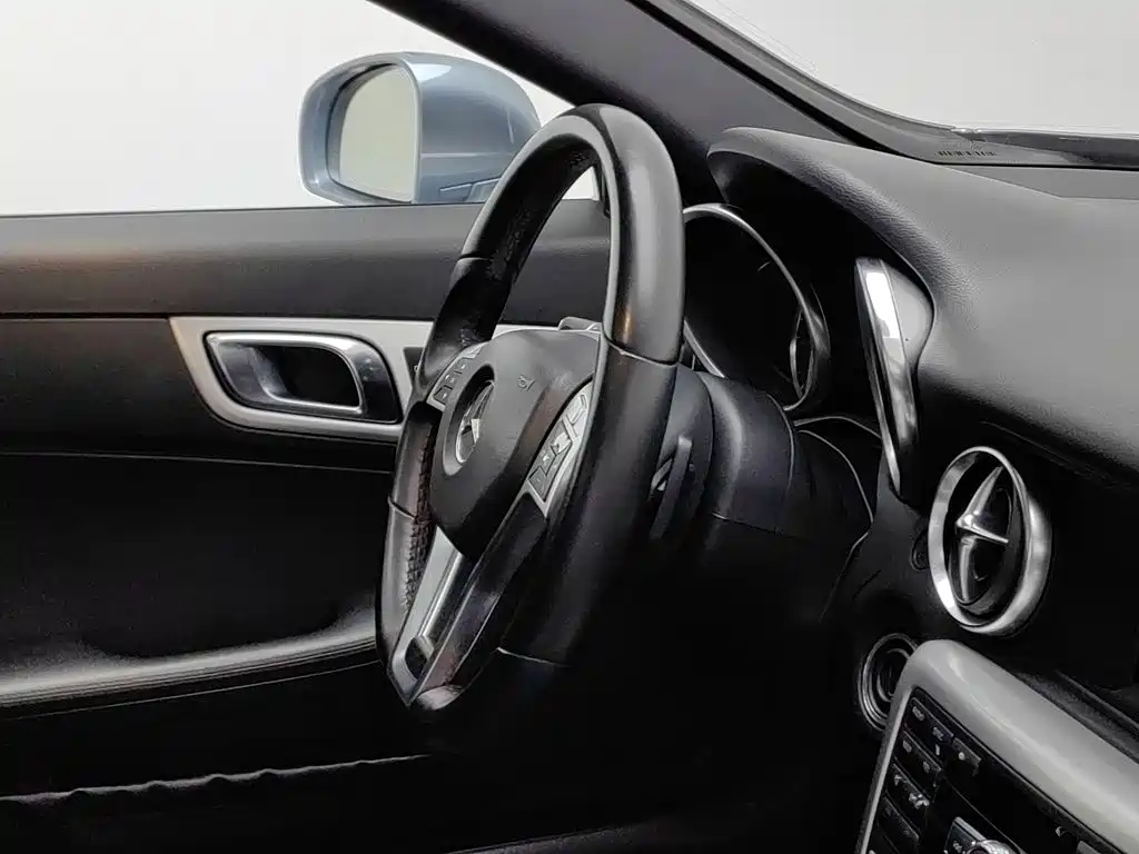 Mercedes-Benz SLK-Class — миниатюра 22