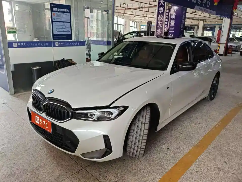 BMW 3 Series 2025