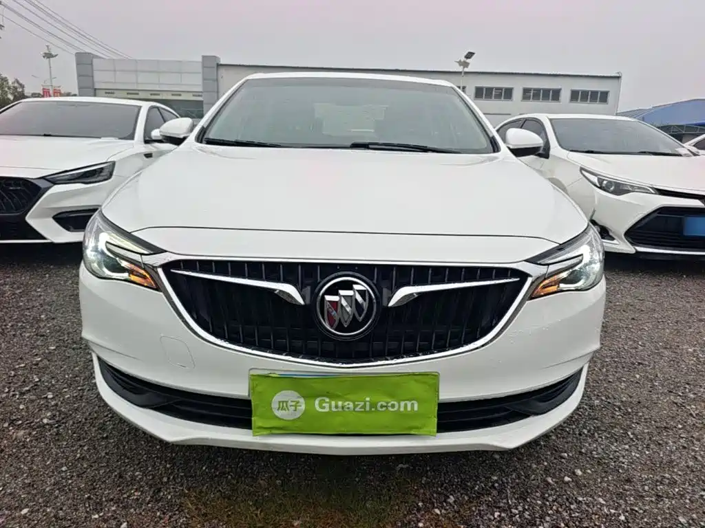 Buick Excelle — миниатюра 3