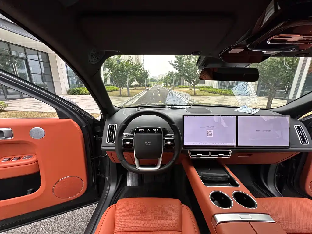 Li Auto Li L8 — миниатюра 16