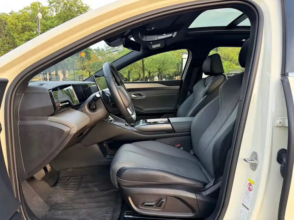 BYD Qin L — миниатюра 4