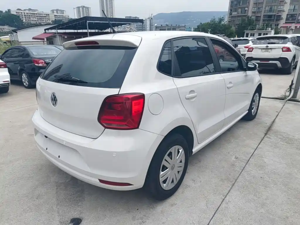 Volkswagen Polo — миниатюра 7