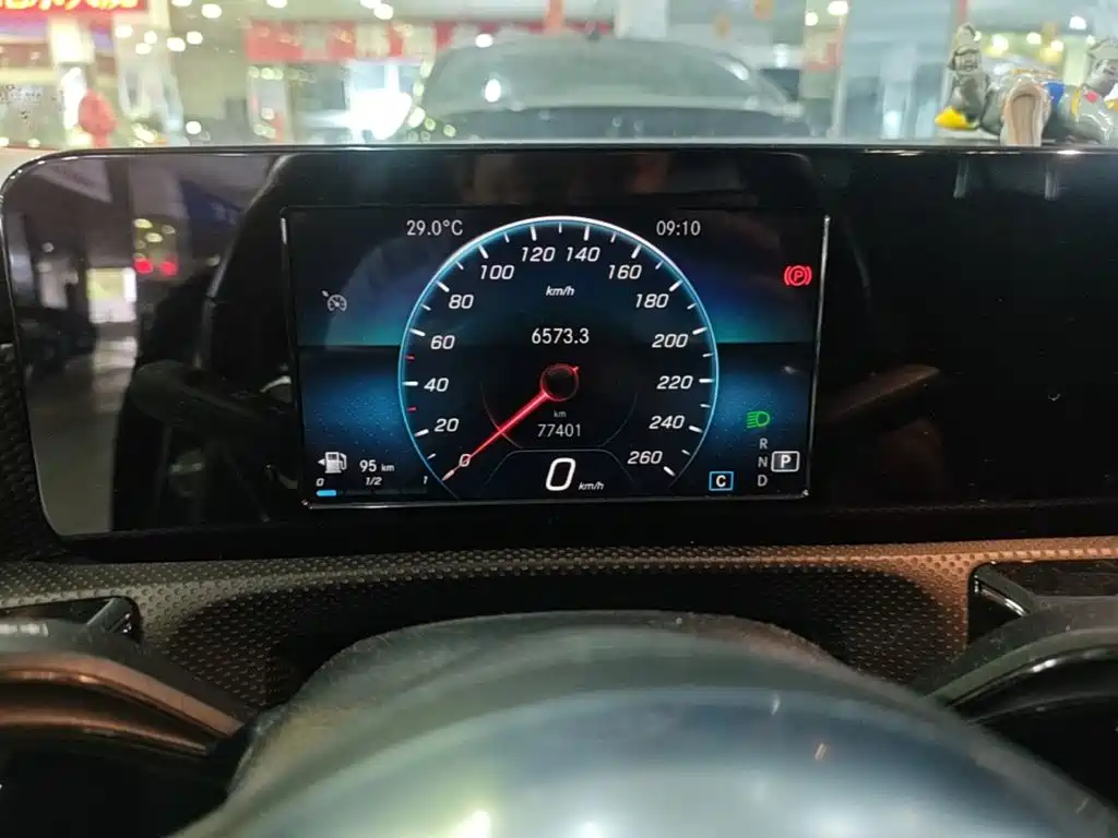 Mercedes-Benz A-Class — миниатюра 12