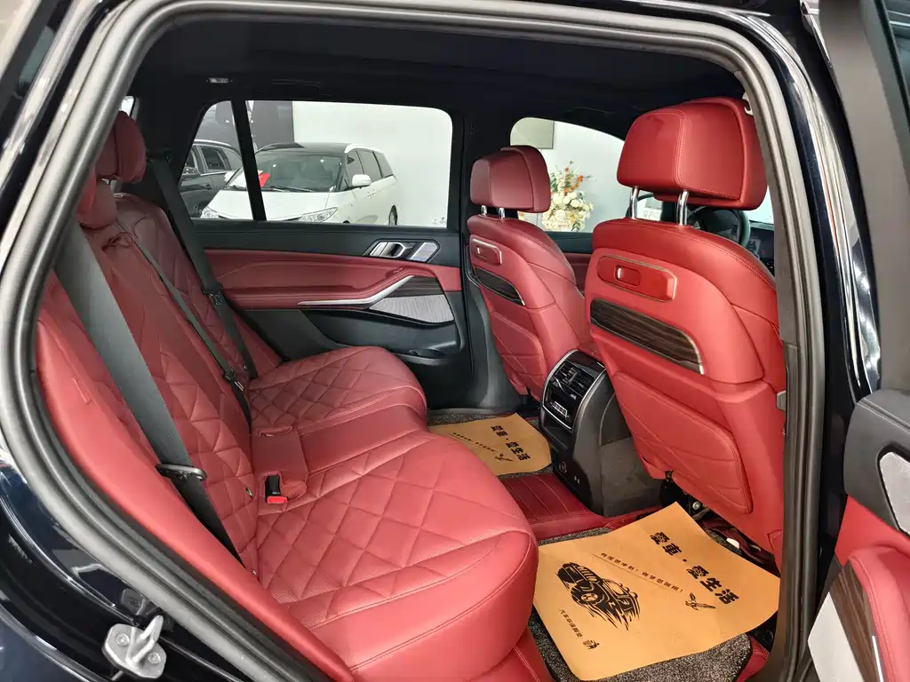 BMW X5 2023 xDrive 40Li M Sport