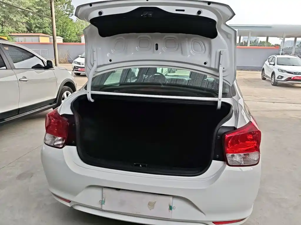 Hyundai Verna — миниатюра 19