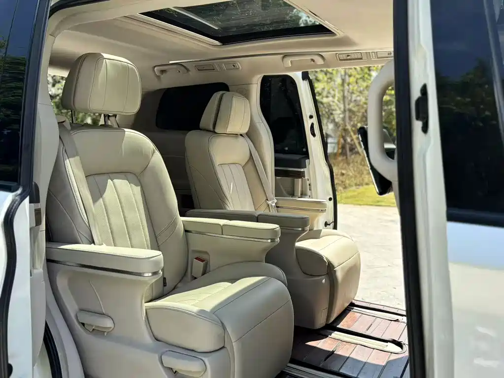 GAC Motor Trumpchi M8 — миниатюра 6