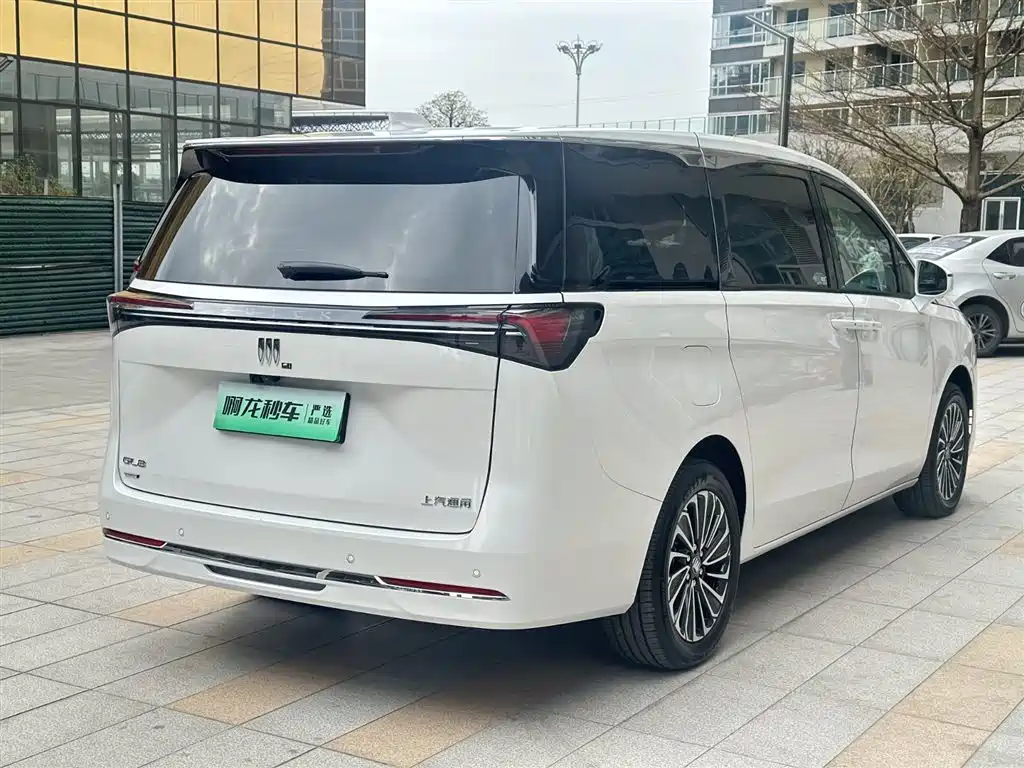 BUICK GL8 NEW ENERGY