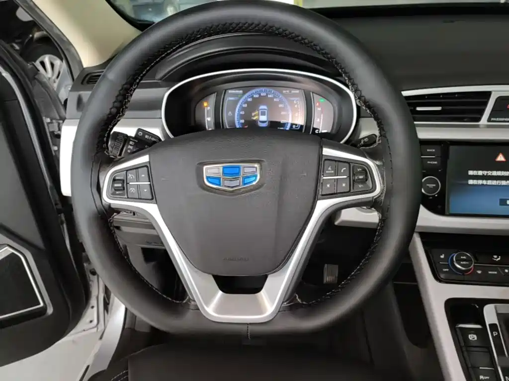Geely Boyue — миниатюра 11