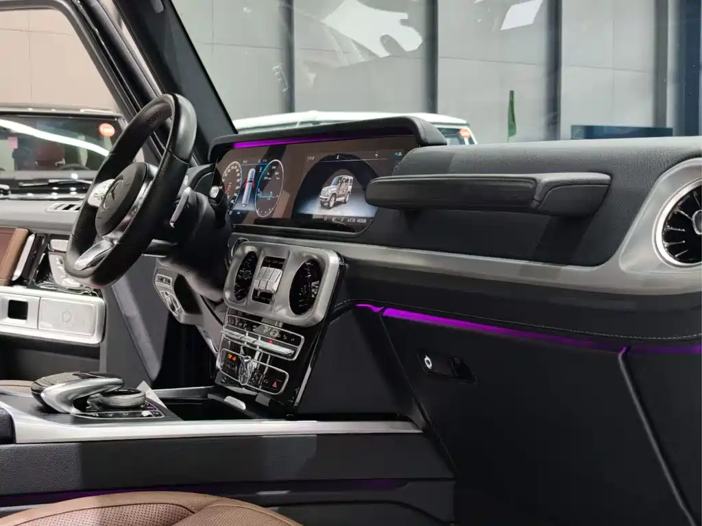 Mercedes-Benz G-Class — миниатюра 10