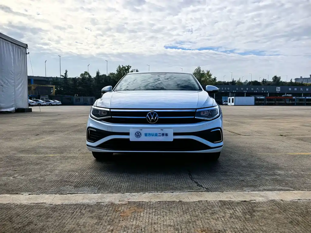 Volkswagen Bora — миниатюра 2
