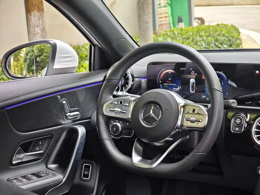 Mercedes-Benz A-Class — миниатюра 21