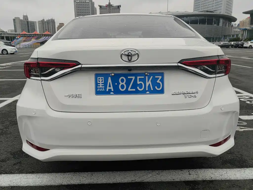 Toyota Corolla — миниатюра 5