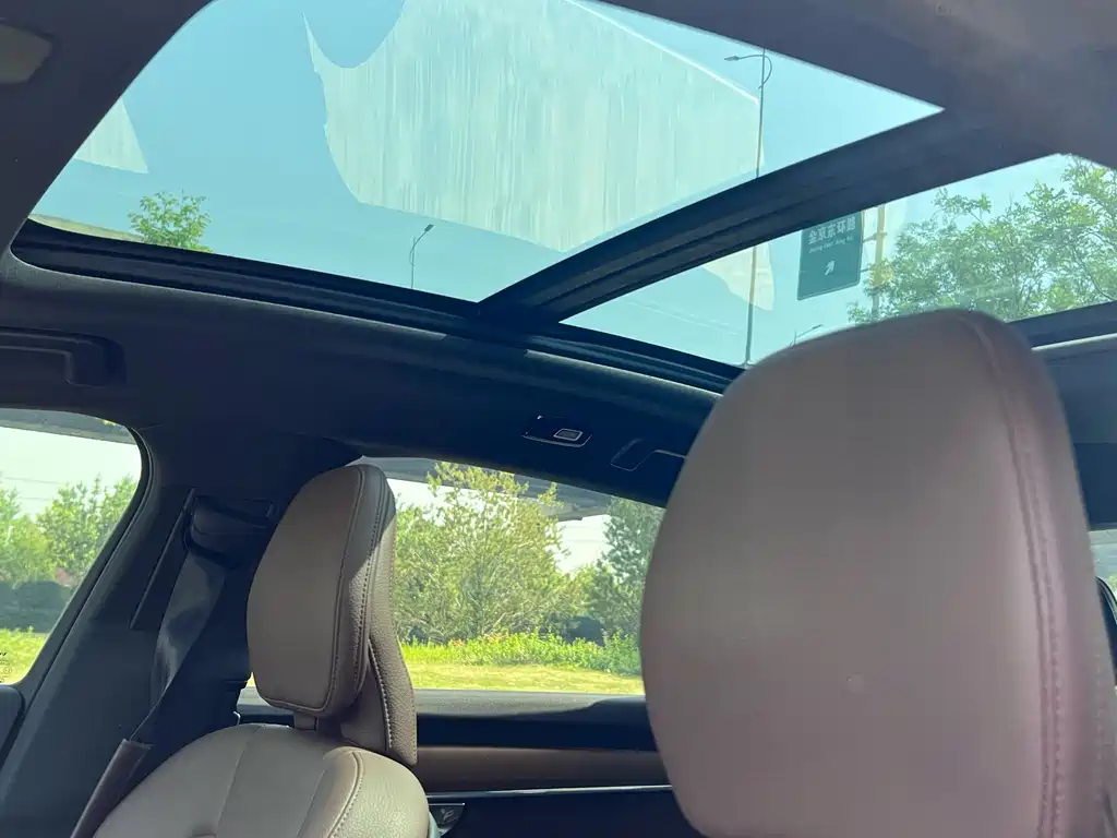 Volvo S90 2023 B5 Luxury