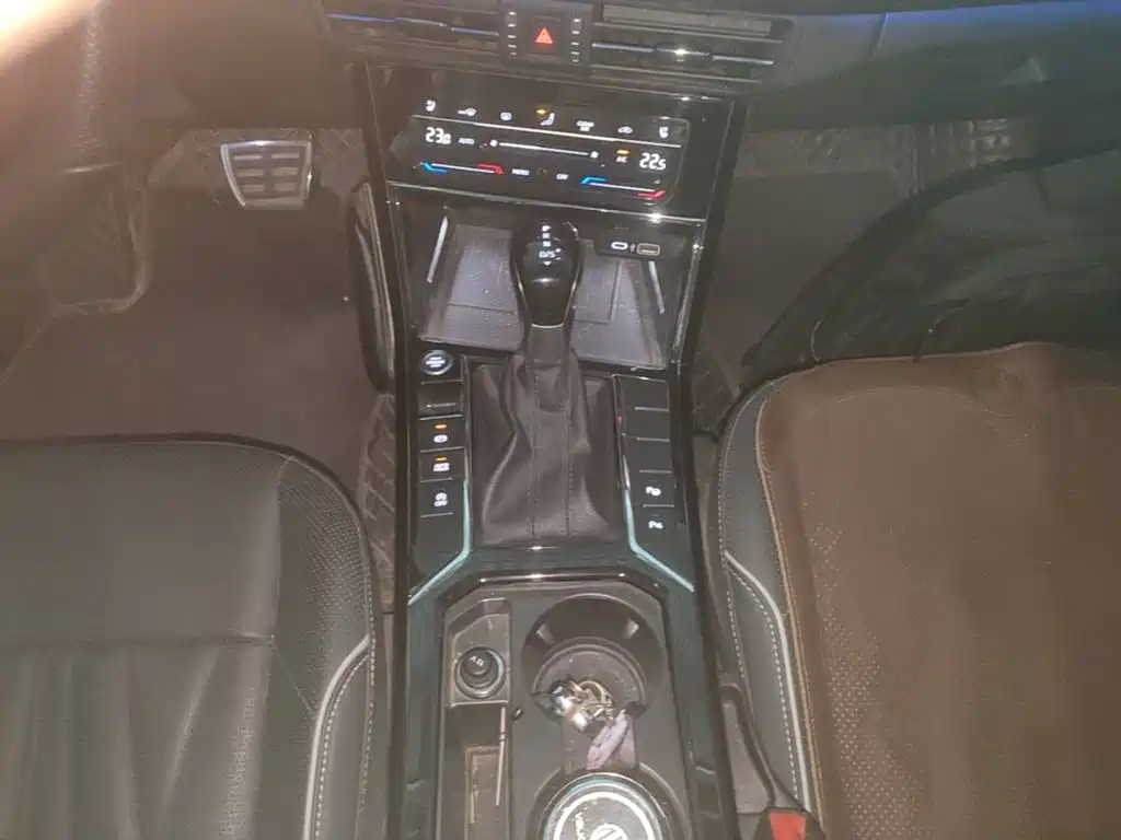 Volkswagen Passat — миниатюра 14