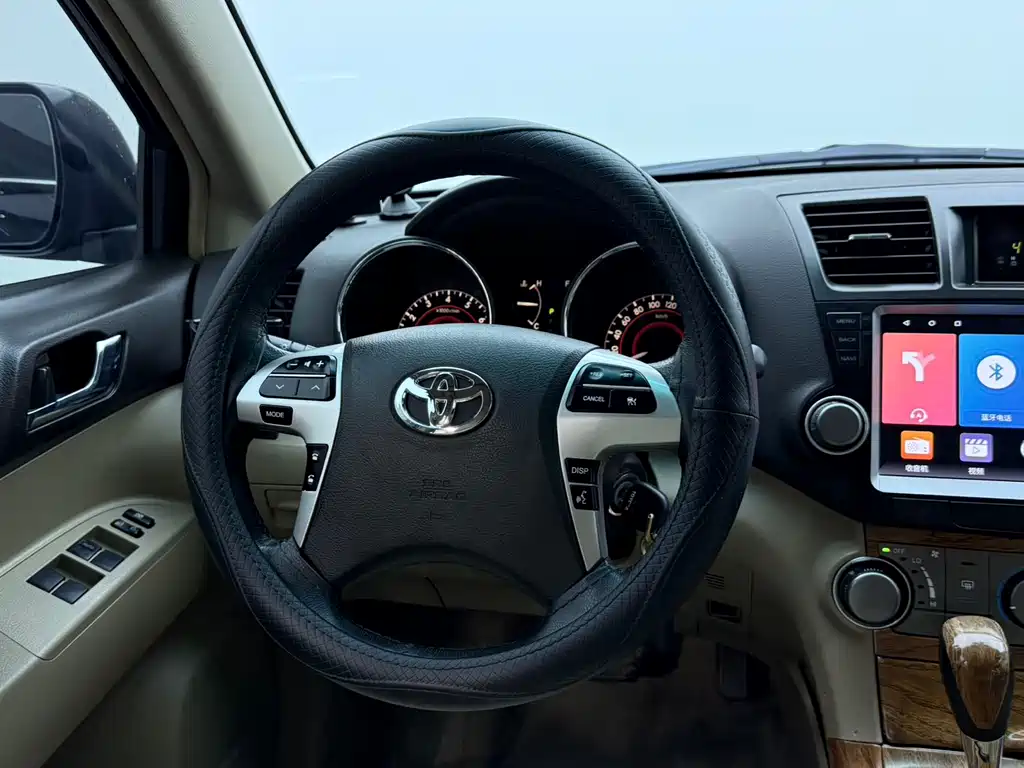 Toyota Highlander — фотографии объявления, Фото 11