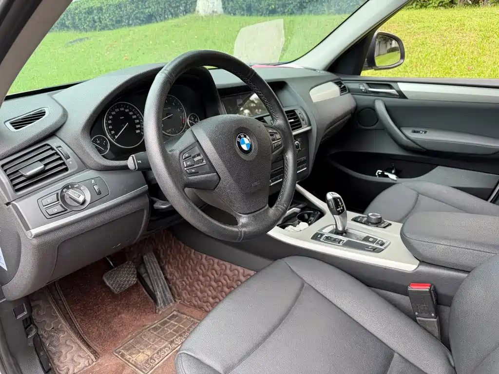 BMW X3 (Import) — миниатюра 7