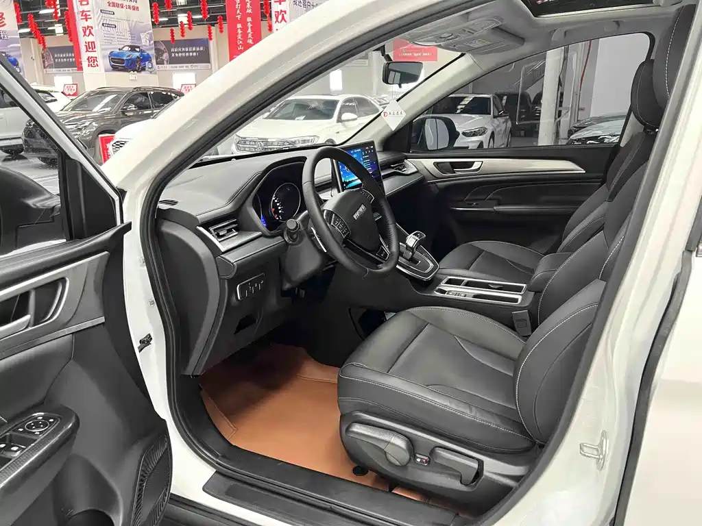 Haval M6 PLUS 1.5T DCT Luxury Connected Type, фото 7