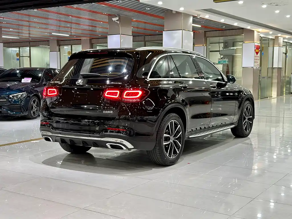 Mercedes-Benz GLC — миниатюра 6