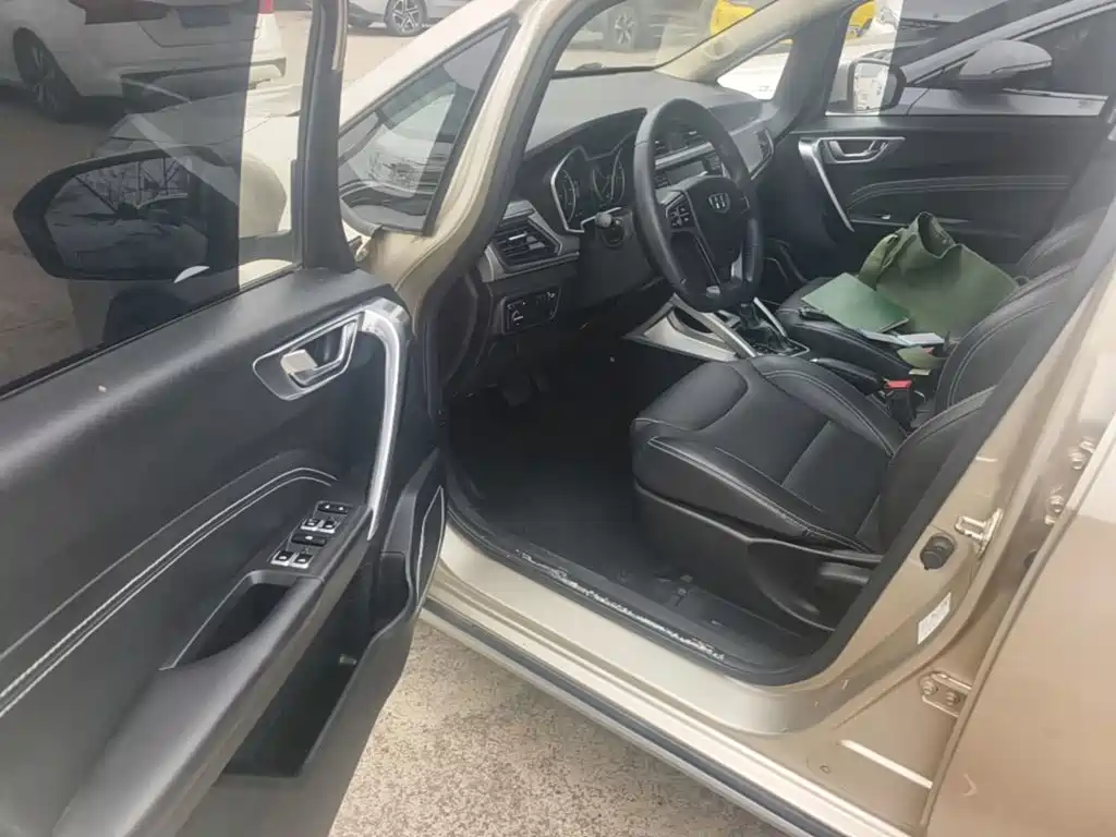 Geely Vision X3 — миниатюра 16