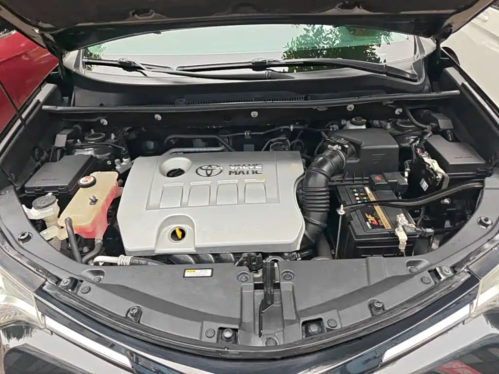 Toyota RAV4 — миниатюра 20