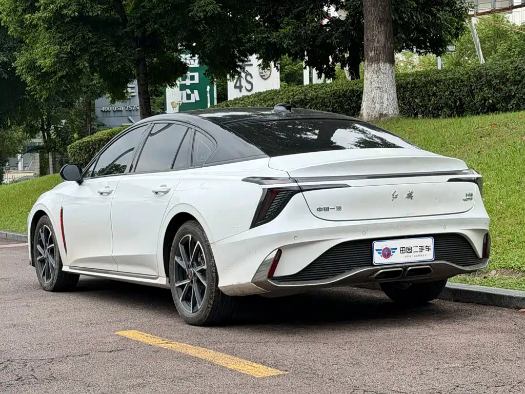 Hongqi Hongqi H6 — миниатюра 4