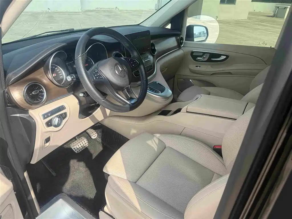 Mercedes-Benz V-Class — миниатюра 4