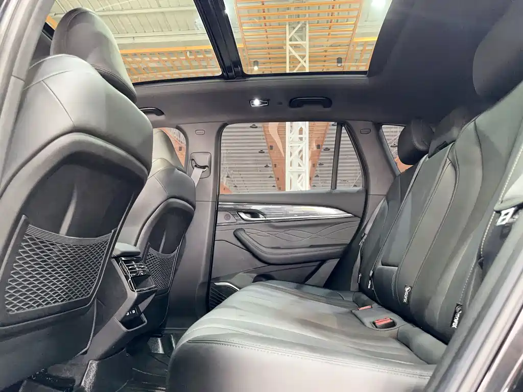 Geely Monjaro L 2024 2.0TD DCT EVO