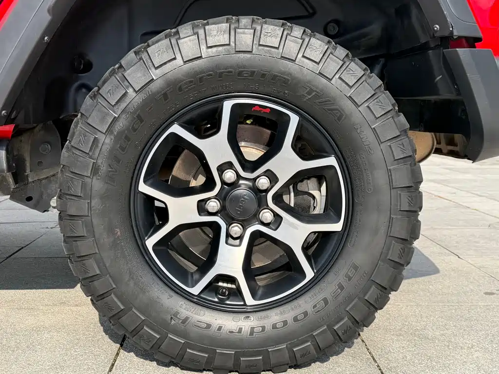 Jeep Wrangler — миниатюра 21