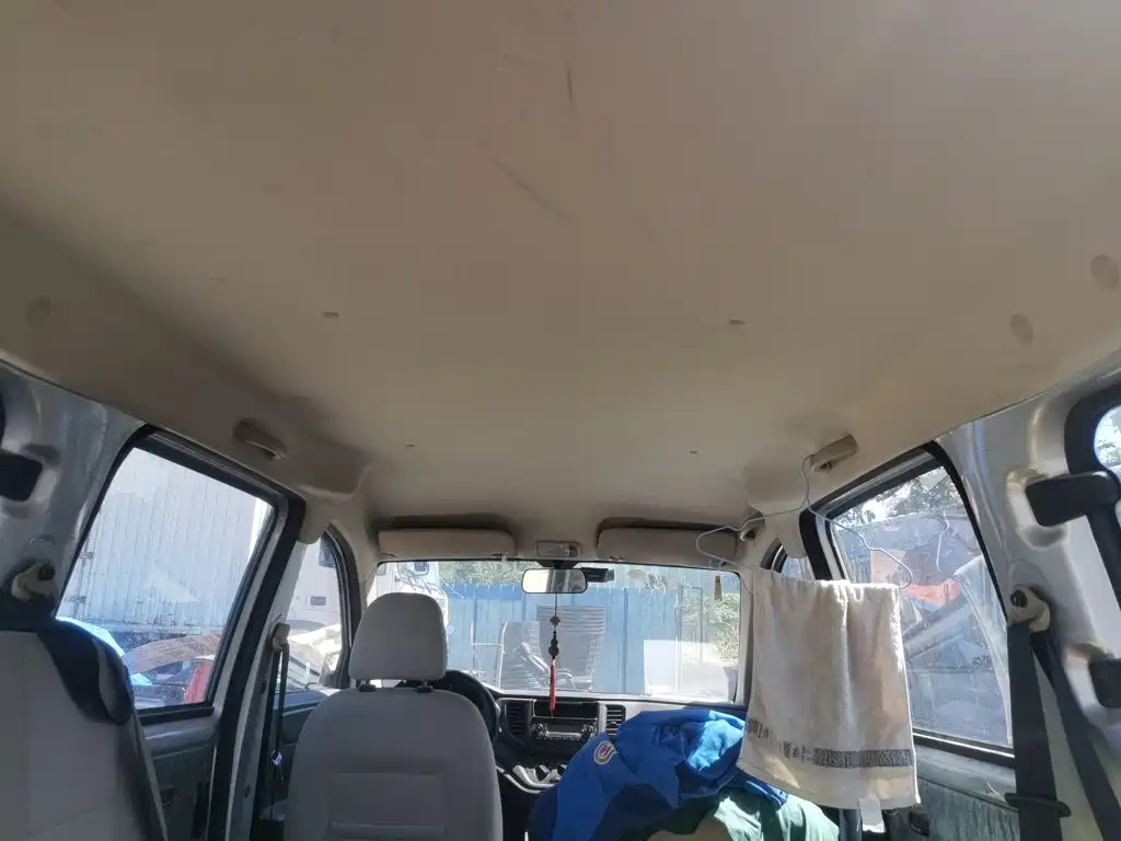 Wuling Hongguang V — миниатюра 9