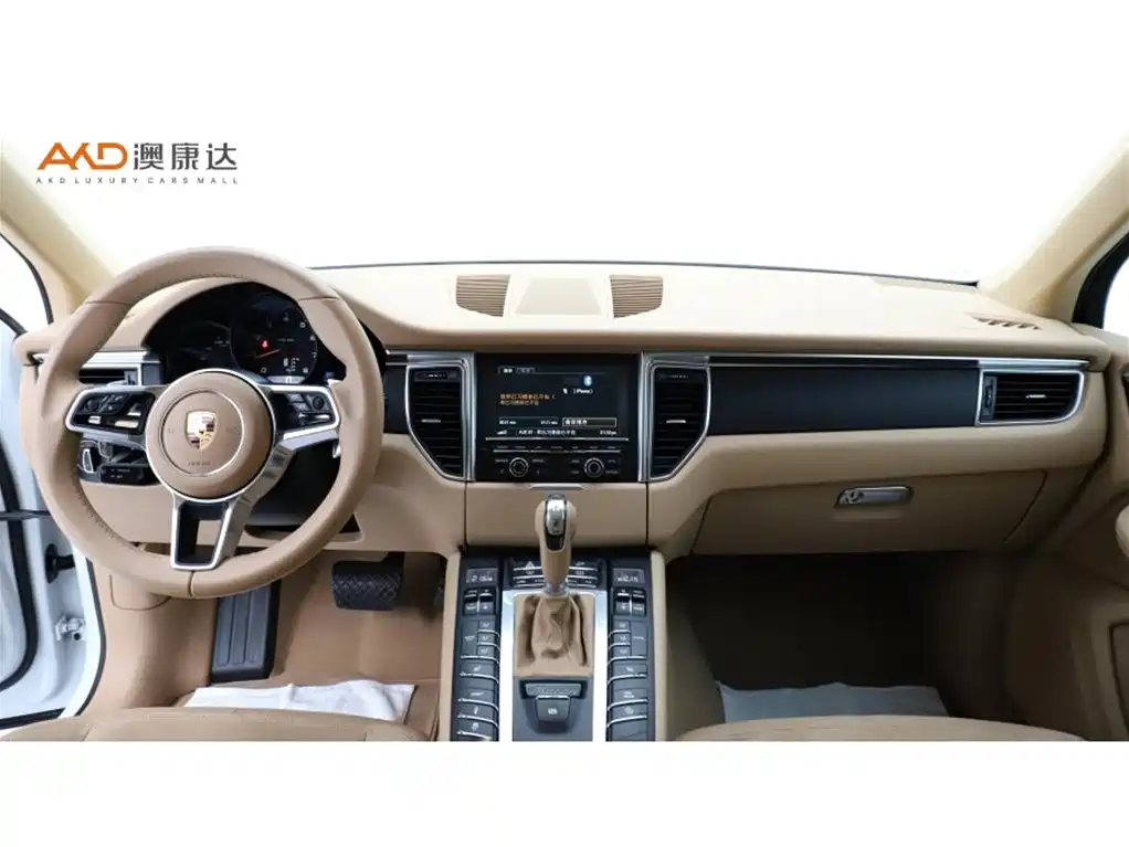 Porsche Macan — миниатюра 5