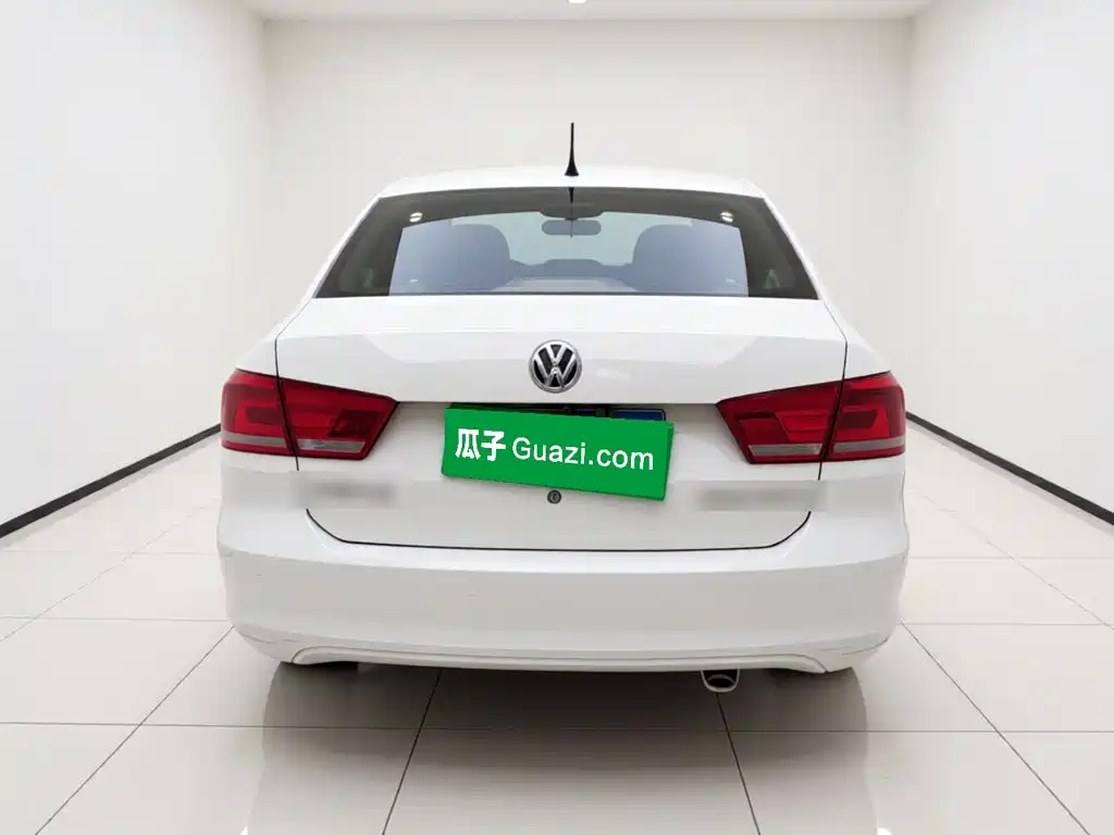Volkswagen Santana — миниатюра 5