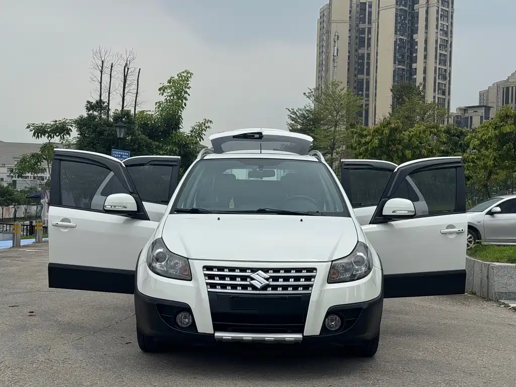 Suzuki SX4 — миниатюра 27
