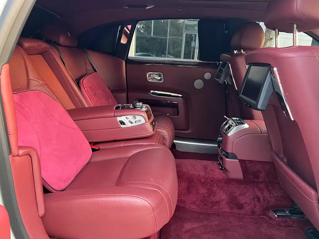 Rolls-Royce Ghost 2015 Series II Long Wheelbase
