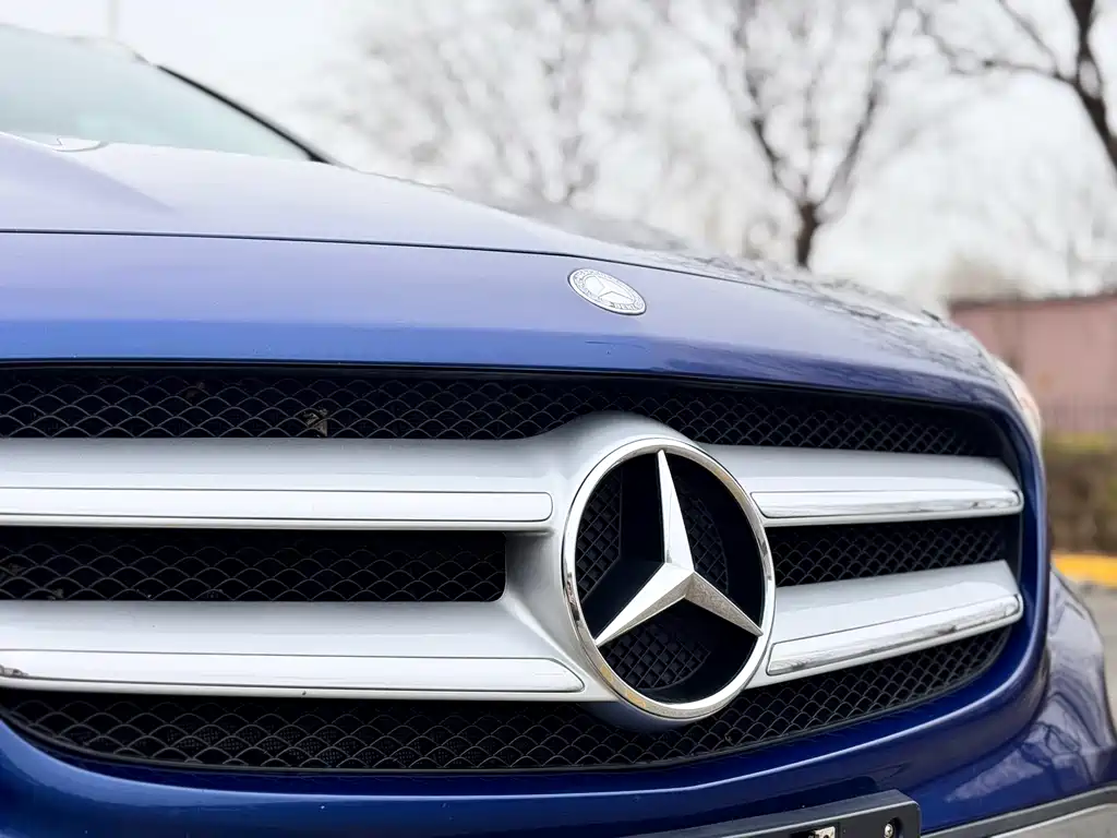 Mercedes-Benz GLA — миниатюра 7