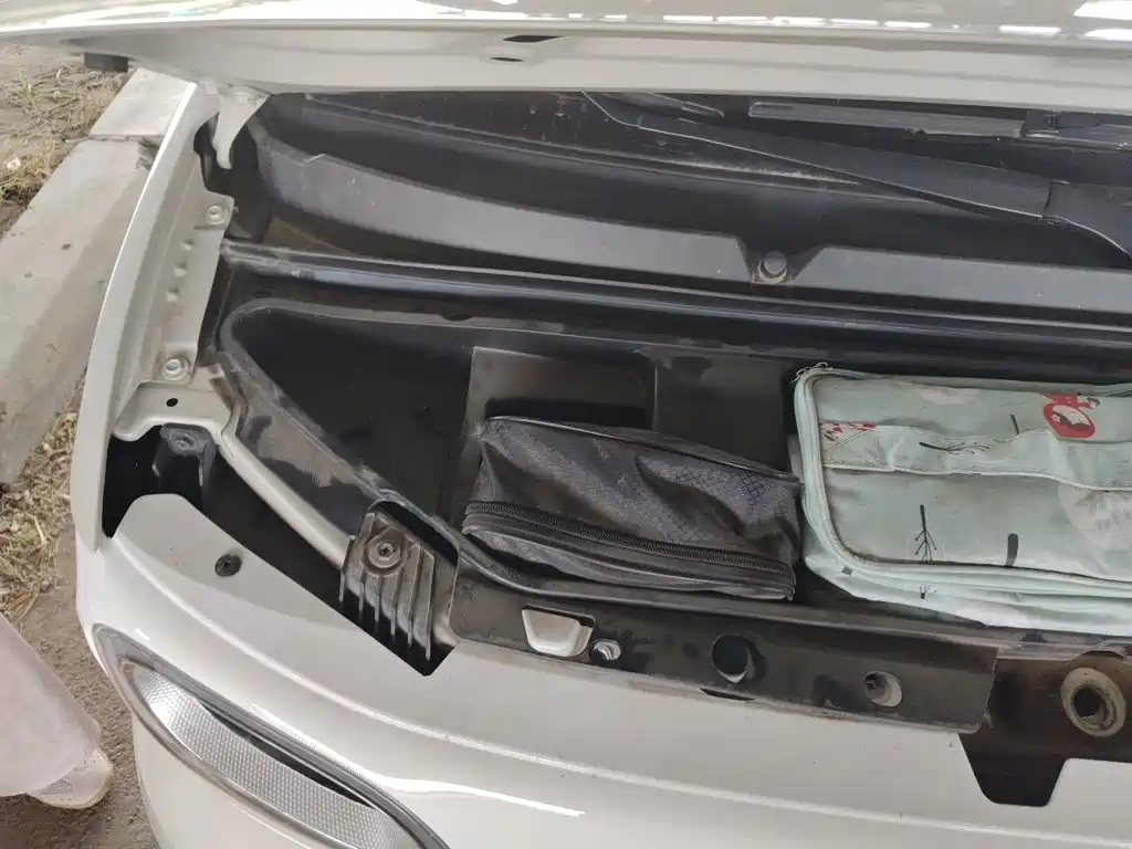 Wuling MINIEV — миниатюра 21
