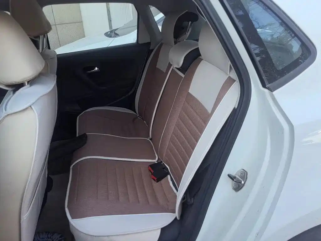 Volkswagen Polo — миниатюра 18