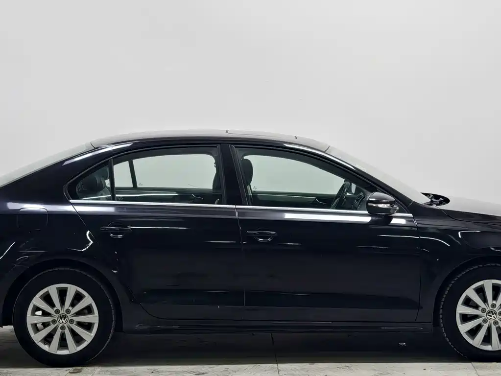 Volkswagen Sagitar — миниатюра 8
