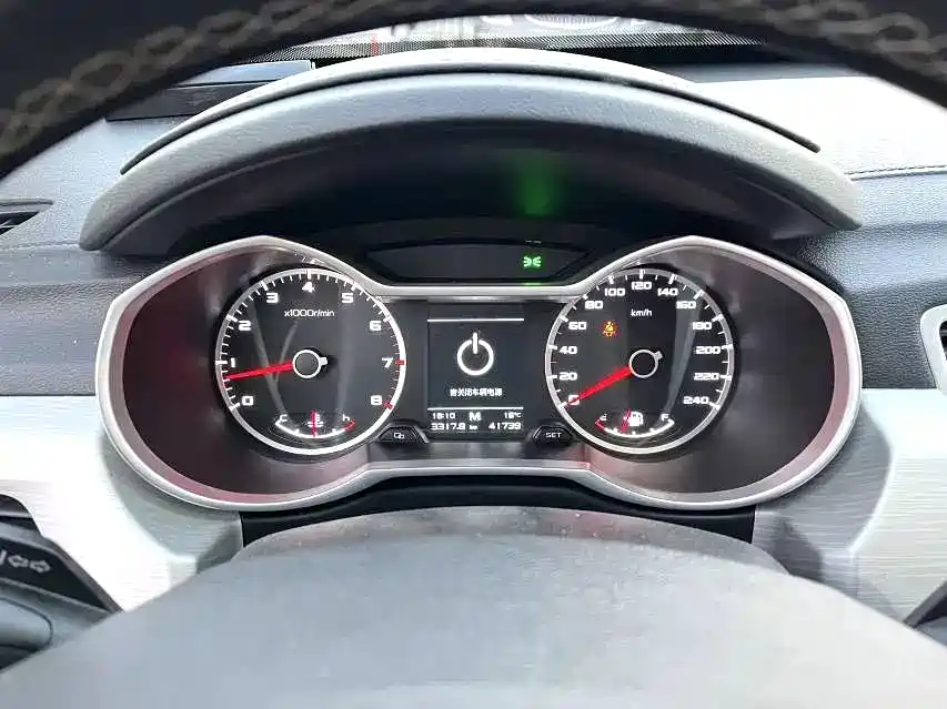 Geely Boyue — миниатюра 8