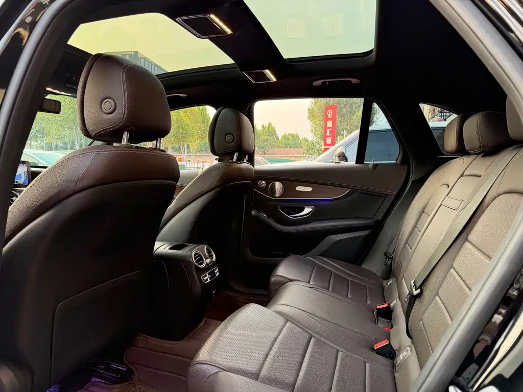 Mercedes-Benz GLC — миниатюра 8