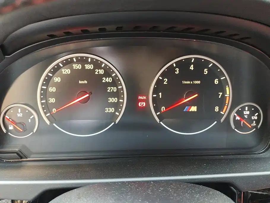 BMW X6 M — миниатюра 14