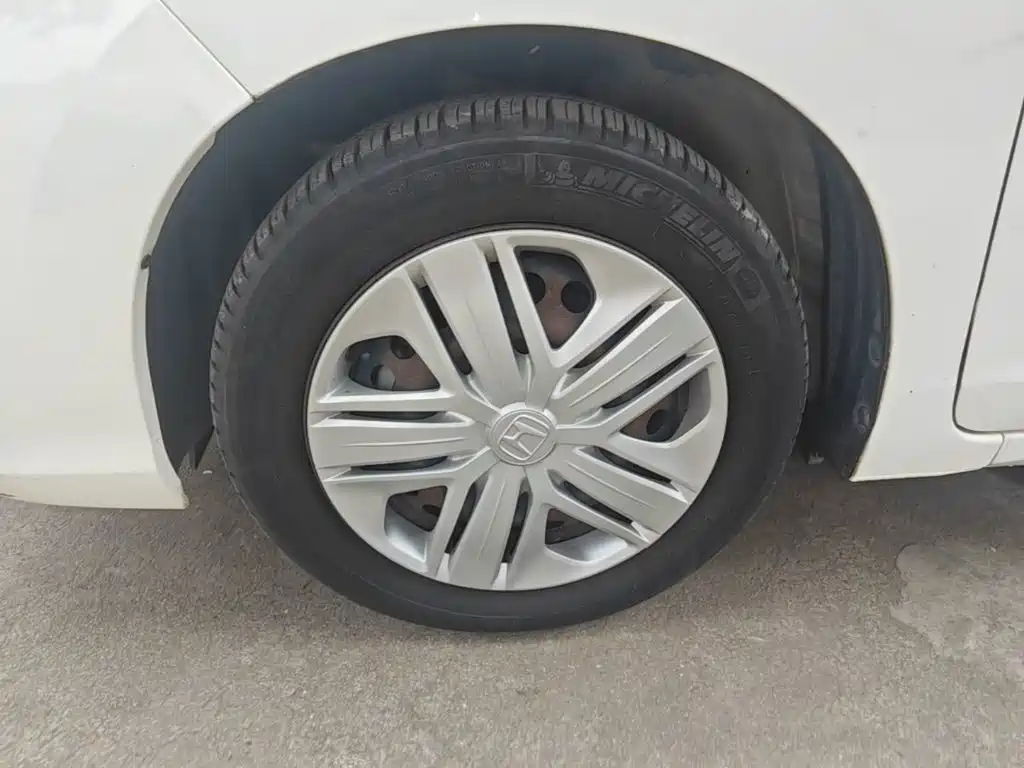 Honda Fit — миниатюра 23