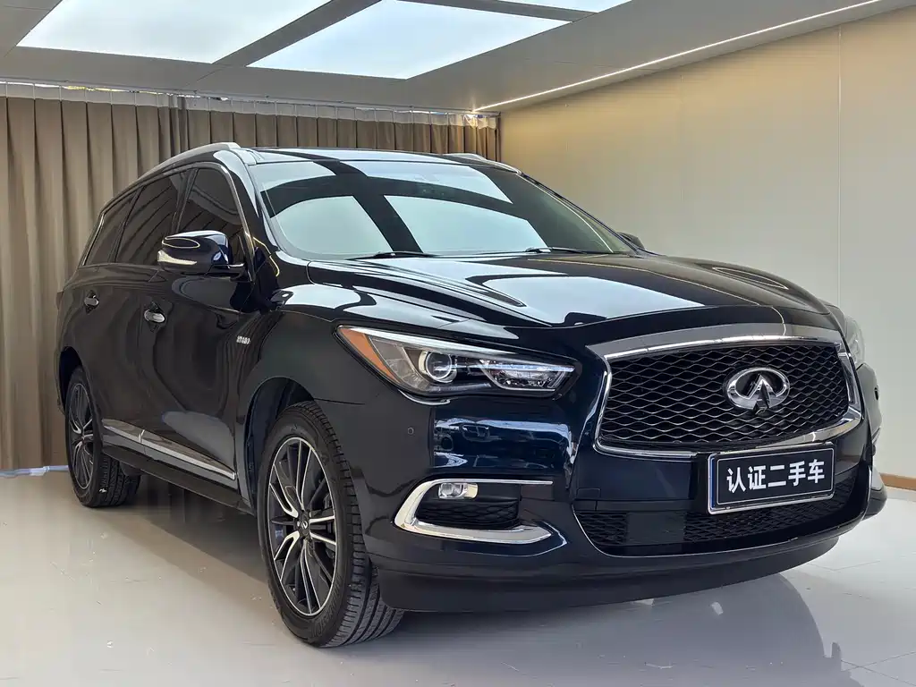 Infiniti QX60 2018 2.5 S/C Hybrid Champion