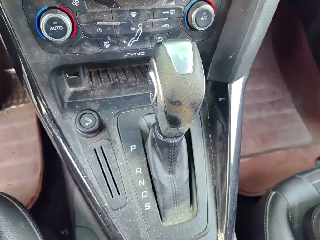 Ford Focus — миниатюра 10