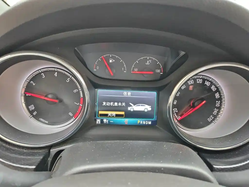 Buick Verano — миниатюра 8