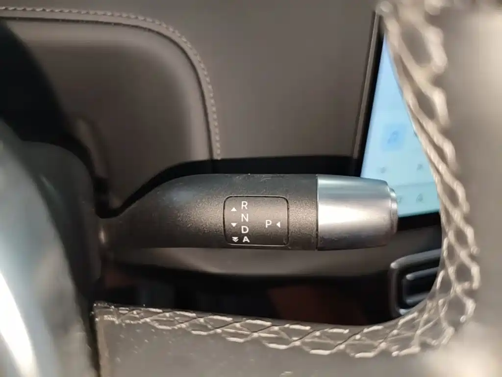 Li Auto Li L9 — миниатюра 14