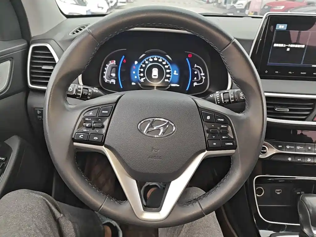Hyundai Tucson — миниатюра 11
